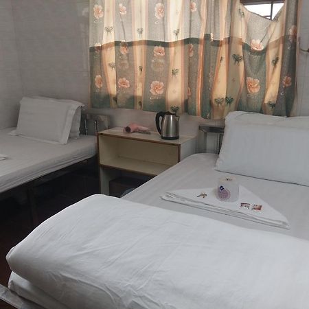 New Yan Yan Guest House Reception 9Th Floor Flat E4 E6 Hongkong Exterior foto